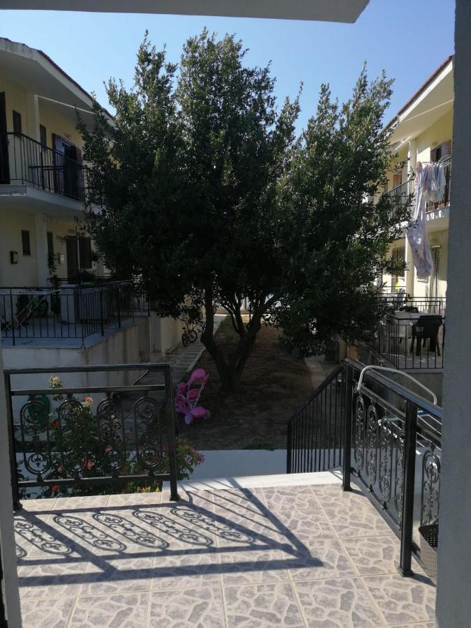Alexander Apartments Nea Koutali ภายนอก รูปภาพ